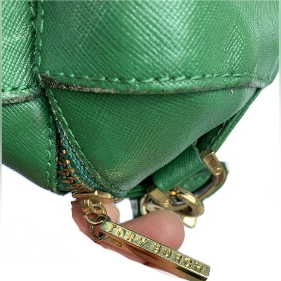 Tory Burch Saffiano Leather Robinson Satchel/Crossbody Kelly Green - Picture 8 of 16